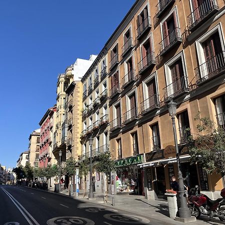 Dplace To Be - Luxury Apartment In Historic Center Madrid Dış mekan fotoğraf