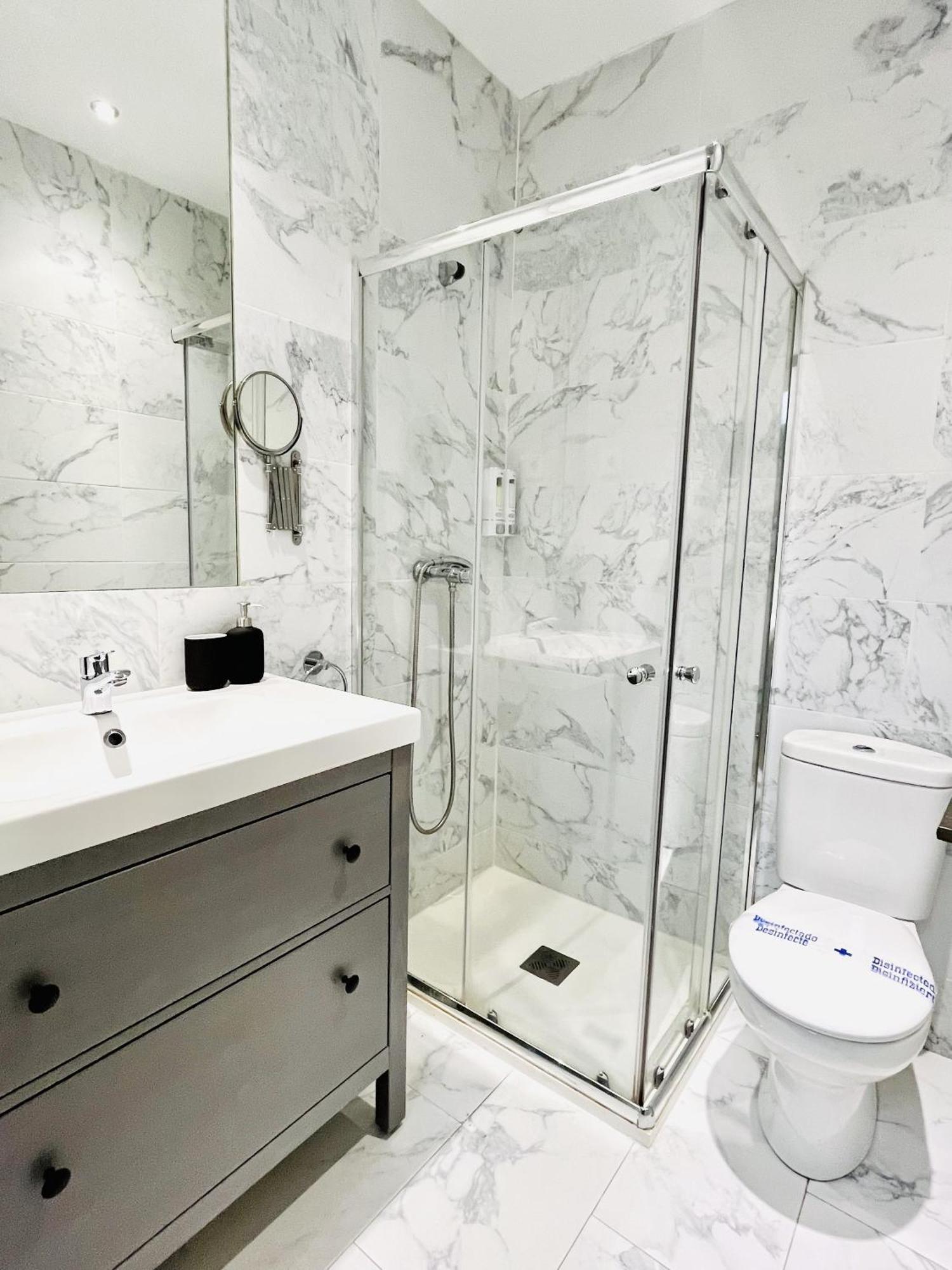Dplace To Be - Luxury Apartment In Historic Center Madrid Oda fotoğraf