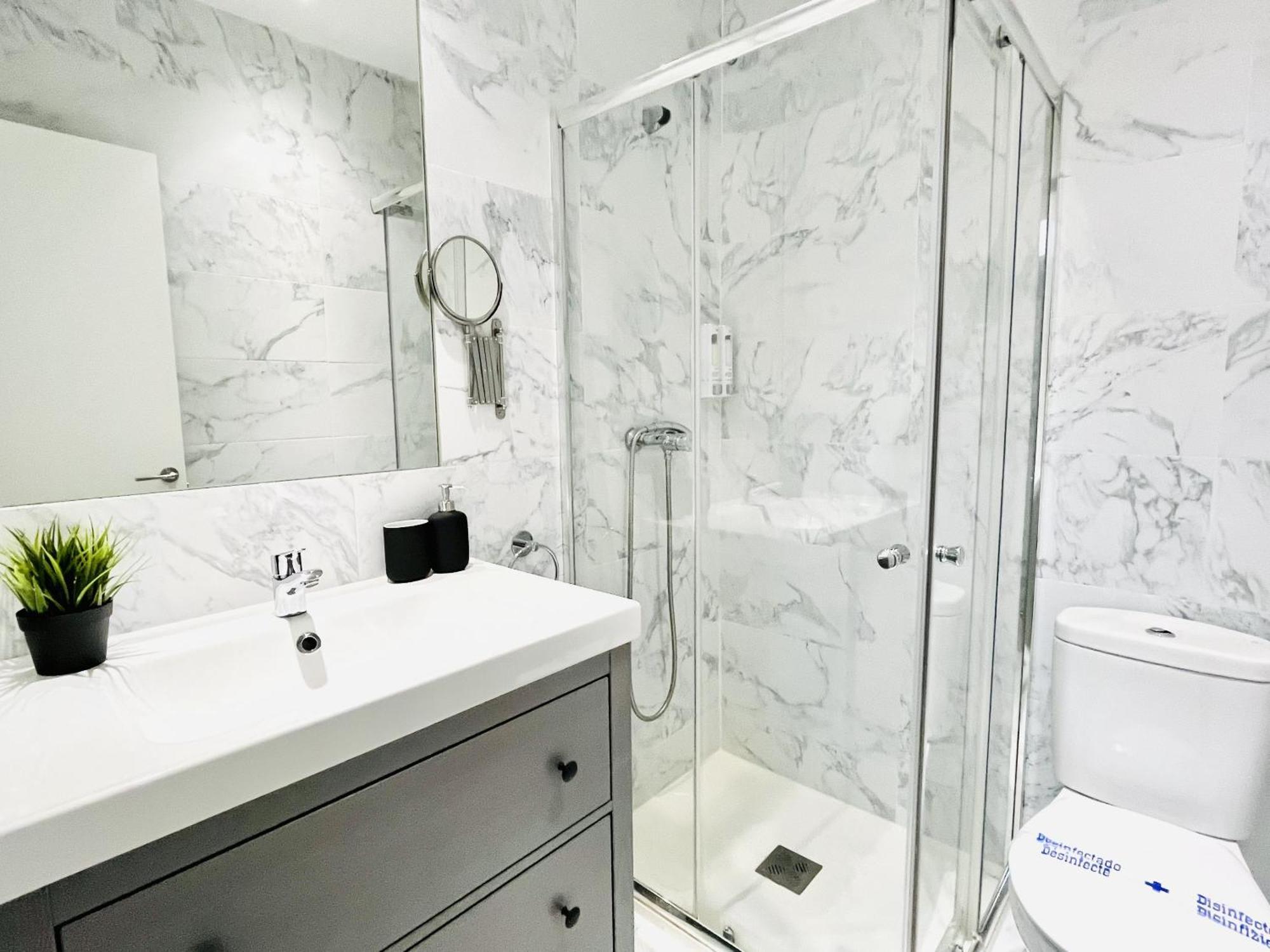 Dplace To Be - Luxury Apartment In Historic Center Madrid Oda fotoğraf